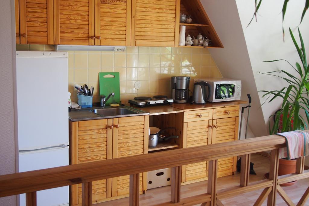 Maenni Guesthouse Haapsalu Ngoại thất bức ảnh