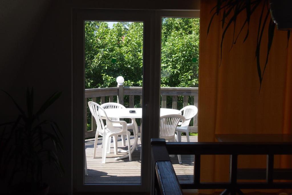 Maenni Guesthouse Haapsalu Ngoại thất bức ảnh